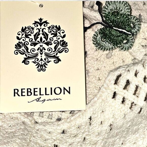 Rebellion Again Size Large Butteryfly Crocheted Tank - Picture 7 of 7